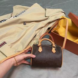 Marque designer sac femmes mini sacs à main seau mode bandoulière épaule étuis cosmétiques sacs de rangement fourre-tout sac à main porte-monnaie avec sangles 95ap98