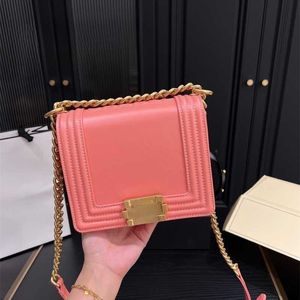 Bolsos de diseñador de marca Bolso de canal Bolso de teléfono móvil Bolso Bolsos de sobre Bolso de hombro Bolso de mano Mujer 23 Nueva textura de moda Bolsillo con asa sobre rojo Bolso bandolera