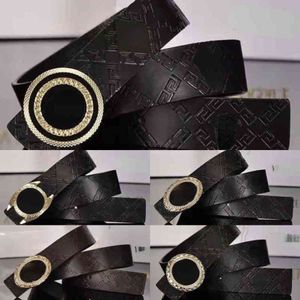 Marque Designer Ceinture Beauté Cuir Cuir Pour Hommes Boucle Lisse Motif Perforé Casual Coréen Medusa Mode Jeunes Pantalon2543055