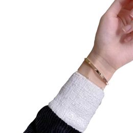 Merkontwerper Carter Boutique armband dik vergulde 18k gouden brede smalle editie Volledige diamant zes vier gladde sky star handwerk voor mannen en vrouwen met logo