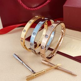 Merk Designer Ontwerp Koppels Bangle Rvs Diamanten Armbanden Mannen Vrouwen Armband Party Bruiloft Sieraden Accessoires Valentijn Geschenken