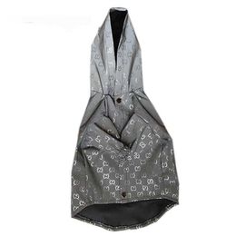 Marque Designer Vêtements Pour Chiens Vêtements Pour Chiens Classique Lettrage Réfléchissant Imperméable Coupe-Vent Pour Animaux De Compagnie Coupe-Vent Pour Petits Chiens Animaux À Capuche Street Style Chiot Costume 4h