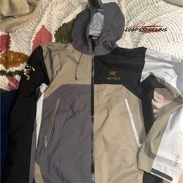 Diseñador de marca Jackets de primavera bordados Arcebeams Windbreak Jacket Multi Color 85eh