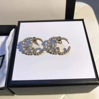 Marque designer mode perle lettre boucles d'oreilles pour dame femmes fête amoureux de mariage cadeau fiançailles bijoux de luxe