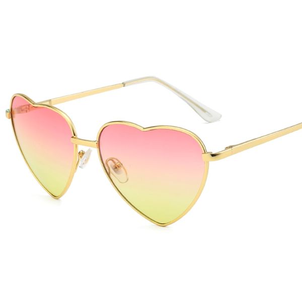 Brand Designer Heart Shape Fashion Sunglasses 9 couleurs Couleurs de bonbons Goggles Party Couple de soleil Sungass One Pieces Vente entière 206
