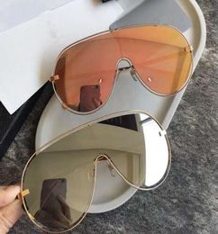Merkontwerper Hoge kwaliteit 2018 Onepiece zonnebril 7022 Luxe dames zonnebrillen mannen Sun Glass Dames Steampunk zonnebril met CA8924382