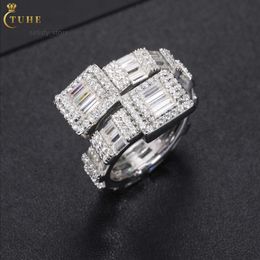 Brand Designer Bijoux de haute qualité 925 VVS STERLING VVS Baguette Moissanite Diamond Engagement Ring Dinger Men Femmes