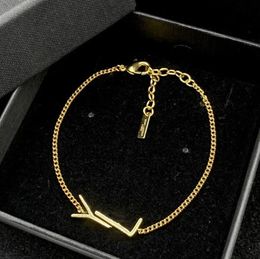 Brand Designer Jewelry LETTER LETTER Colliers de la mode Bracelets Collier Collier de mariage Gold Silver Collier