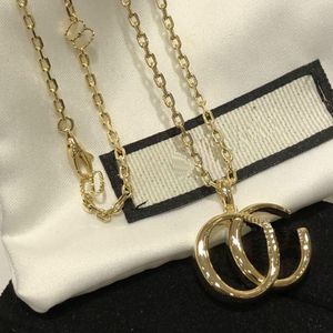 Merkontwerper sieraden ketting voor vrouwen mode retro neklecases goud g letter ornamenten cadeau sieradenketens trouwfeest
