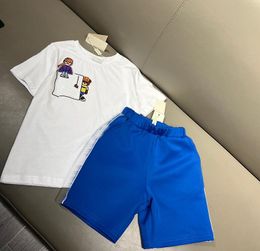 Marque Designer Enfants Ensembles Décontractés Vêtements À Manches Courtes Couleur Bonbon T-shirts et Shorts top Qualité Pur Coton Enfants sport Costume Décontracté Garçon fille Vêtements Tee Taille 100-160