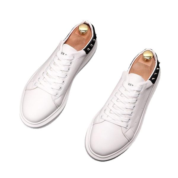 Marque Designer Low-top Robe De Mariée Chaussures Talon Plat À Lacets Bout Rond Baskets Européenne Printemps Automne Hommes Vulcanisé Confortable Mocassins De Marche