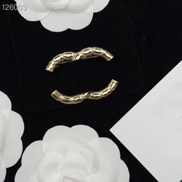 Merkontwerper Pearl Crystal Brass Pins broche vrouwen