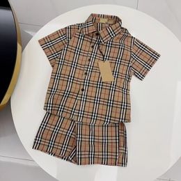 Merkontwerper Polo Shirt 2 Sets Cotton Boys Girls Hoge kwaliteit kinder-shirt Shorts Maat 90 cm-150 cm D08
