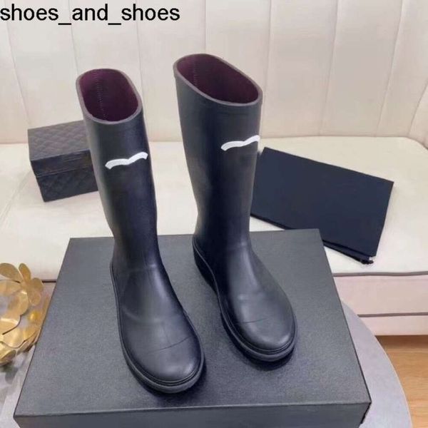 Marque Designer bout carré femmes bottes de pluie talon épais semelle épaisse bottine femmes caoutchouc G220720 bonne qualité