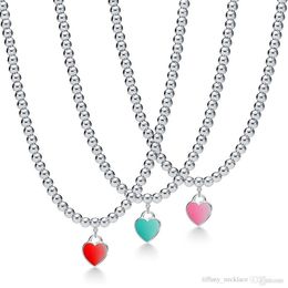 Marque Designer style célèbre marque coeur pendentif collier vente rouge rose vert émail rempli de perles de nectarine chaîne colliers 304q