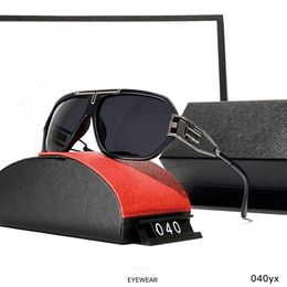 Brand Designer Sungass Sunwear Qualings Sunglasses Femme Men Verres Femmes Verre Soleil UV400 Lens Unisexe avec boîte 257m