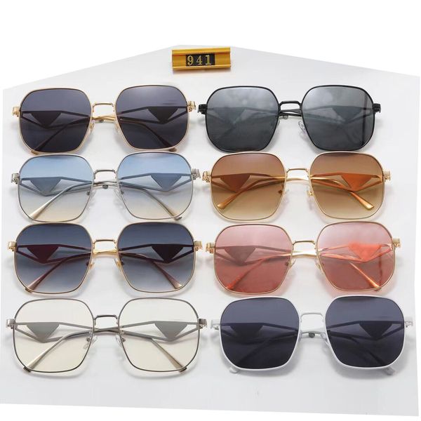 Lunettes de soleil de créateurs de marque Croissant Stéréoscopique Crack Opr Vintage dames Signature Signature irrégulière Square Sun Glasses Party Shades Eyewear with Box