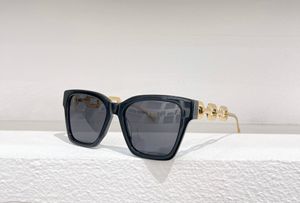 Gafas de sol de diseñador de marca para mujer Gafas de sol para hombre para hombre Estilo de verano Placa retro anti-ultravioleta Marco completo Moda UV400 Anteojos