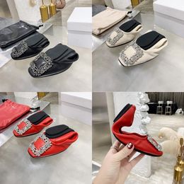 Diseñador de marcas Ballet Ballet Flats Zapatos en el barco Moda de cuero genuino Dancing cómodo zapatos de conducción de huevo plano Suela suave con cajas 34-42