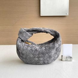 Marque Designer Sac Tissé Mini Fourre-Tout Bonbons et Peau De Mouton Véritable Noué Satchel Nuage Dumplings Tricot Sac À Main Femmes Sacs À Bandoulière 231115