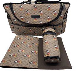 Merk Luiertassen Waterdichte Mummie Luiertas baby baby Rits Bruin Plaid Print Sale Rugzak Messenger Nappy Stackers Tote Binnencontainer Zwervers Papa Dry Bag W08