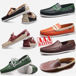 Robe de marque Nouveau motif imprimé Men Chaussures Flat Casual Shoe Business Office Oxfords Oxfords en cuir authentique Designers Metal Buckle Suede Loafer Gai 411