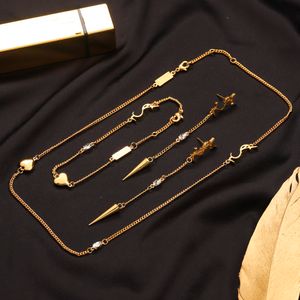 Merk oorbellen ontwerpers brief oorstop armband ketting sieraden set 18k goud vergulde kristalgeometrische oorbel voor bruiloftsfeestje Joodlry accessoires