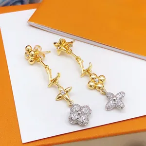 Brand Fashion Classic Lwoman Designer Lady Gold Diamond Earrings Party Wedding Sieraden met doos