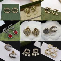 Boucles d'oreilles de trèfle de marques de marque de luxe Crystal en plein diamant trois boucles d'oreilles fleures cadeaux de haute qualité 18k boucles d'oreilles de créateur en or pour les femmes