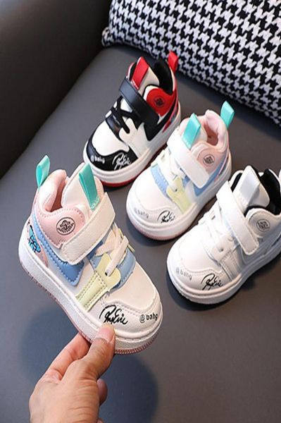 Brand Fashion Girl Shoes First Walkers Sneakers colorés Kids Breathable Anti Slip Toddler garçon 13 ans Baby Sports Trainers 3207121