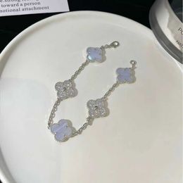 Brand Fashion v Jinvan vier bladgras Bracelet Natural Transparant Purple Chalcedony Eenvoudig geschenk voor vriendin sieraden met logo