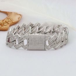 Marca de moda mujer Paston Personalizado Iced Out Moissanite Tamaño grande 18 mm 8 pulgadas Pulsera de cadena cubana 925 plata Vvs Hiphop Joyería de diamantes