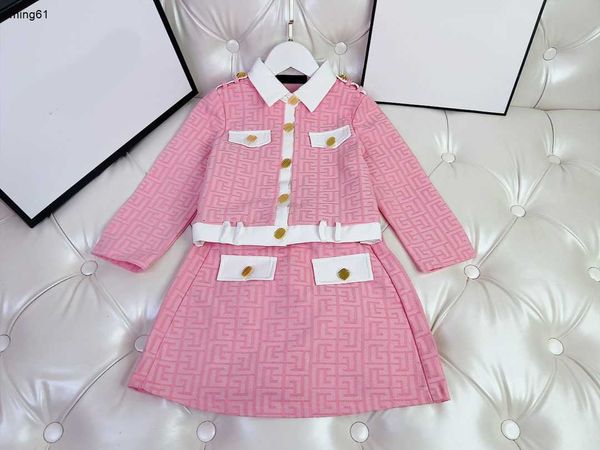 Survêtements de marque pour filles, robe de soirée pour bébé, taille 110 à 160, veste à revers avec boutons dorés et jupe jacquard à motifs labyrinthe, Nov10