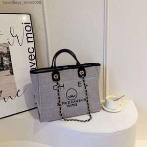 Brand Handbag Designer 50% Remise sur les nouveaux sacs d'épaule un sac pour femmes