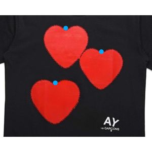 Marca HEYPLAYE Camiseta de manga corta con corazón rojo japonés a la moda con cuello redondo y corazón de melocotón