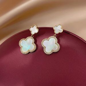 Boucles d'oreilles Perle Designer Boucles d'oreilles pour les femmes Love Silver Gold Stud Luxury Bijoux Hoop Femmes Studs Designers Bringon d'oreilles