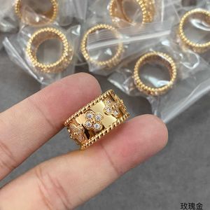 Brand Jewelry Original V Gold plaqué Mijin Kaléidoscope Anneau large Plaque de polissage parfait de haute qualité Détails en place