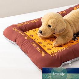 Marca Kennel Dog Bed Four Seasons General Fabrics Cat Nest Dog Beds Venta directa de fábrica Suministros para mascotas Venta al por mayor 50 * 32 * 4 cm 2.00 Kg-4.00 kg Camas para mascotas