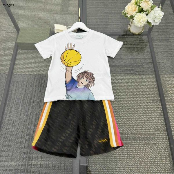 Ropa de diseñador para niños de marca, conjunto de verano, chándales para niños, talla 100-150 CM, camiseta y pantalones cortos con patrón de baloncesto para niños, 24 de marzo