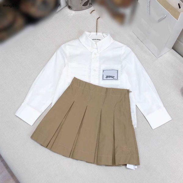 Vestido de marca para niños Trajes de dos piezas Chándales para niños de alta calidad Tamaño 100-160 CM Camisa blanca de solapa de manga larga y falda plisada 24Mar