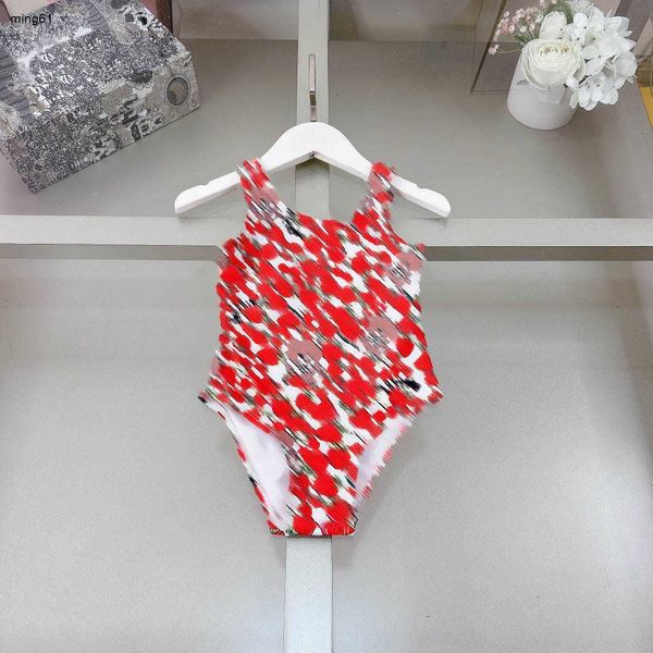 Marque enfants une pièce maillot de bain designer filles maillots de bain taille 80-150 cm motif fraise enfant plage bikinis enfants maillots de bain 24mar