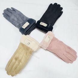 Diseñador Carta Guantes Invierno Otoño Moda Mujer Guante de cachemira con encantador Deporte al aire libre Inviernos cálidos Guantes