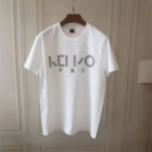 Marque Letter Mens T-shirt Designer For Men Womens Shirts Fashion Tshirt avec lettres décontractées d'été à manches courtes manches tee femme Vêtements asiatiques