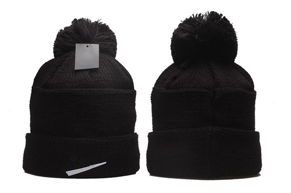 Carta de marca NK beanie Cap hombres mujeres diseñador sombreros de cubo Nueva moda mujer señoras cálido invierno gorro grande piel sintética Pom Bobble Hat al aire libre K-3