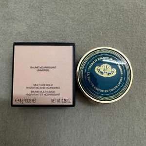 baume à lèvres de marque BAUME NOURRISSANT UNIVERSEL MULTI-USAGE blam HYDRATING AND NOURISHING BAUME MULTIUSAGE HYDRATANT ET NOURRISSANT