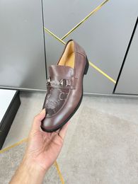 mocassins de marque designer célébrité d'automne avec chaussures en cuir d'abeille mocassins plate-forme plate-forme hommes chaussures robe chaussure de luxe bottes en cuir véritable de haute qualité avec boîte