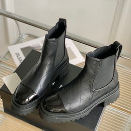 Merklogo Schapenvacht Leer Enkel korte laarzen Ronde neus Chelsea laarsjes Topkwaliteit lage hakken slip-on dames luxe designer Casual modeschoenen fabrieksschoeisel