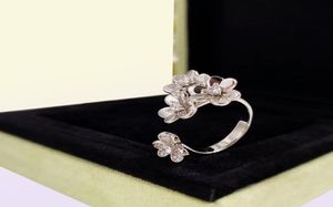 marque de luxe trèfle anneaux de créateurs pour les femmes cristal de diamant blanc 18 carats en or rose doux 3 feuilles fleurs amour coeur bague à ongles bijoux6233084