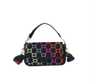 2024 Brand Luxe Elegante cameratas voor alle match voor vrouwen Designer Luxe tas Mode Popular Ladies Schouder Messenger Bag Hoge kwaliteit