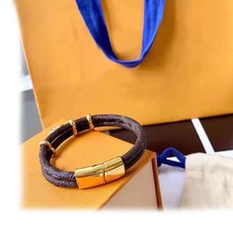 Merk luxe sieraden dubbele lederen touw vrouwelijke mannelijke ontwerper lederen armband high-end elegante mode cadeau riem doos